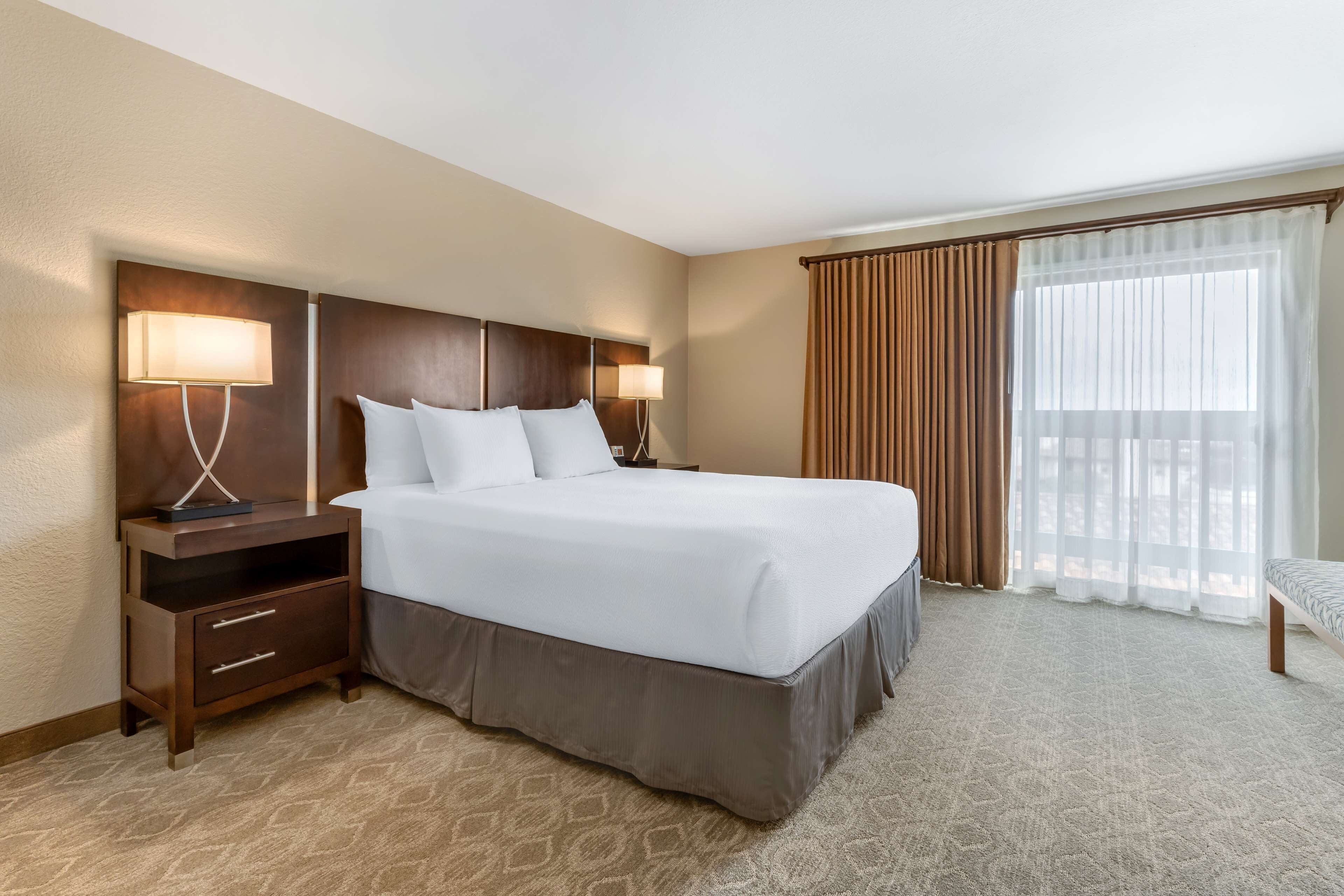 Foto - Best Western Plus Monterey Inn