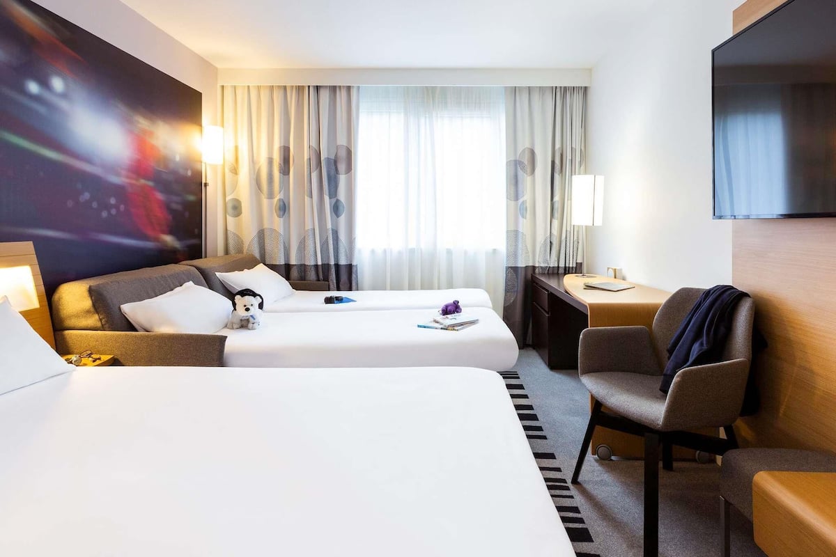 Classic Room, Multiple Beds | Premium bedding, memory foam beds, free minibar, in-room safe