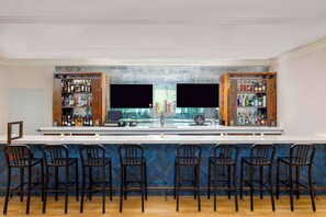 Breakfast and dinner served - Hilton Greenville (Greenville)