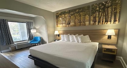 Days Inn by Wyndham Dublin GA