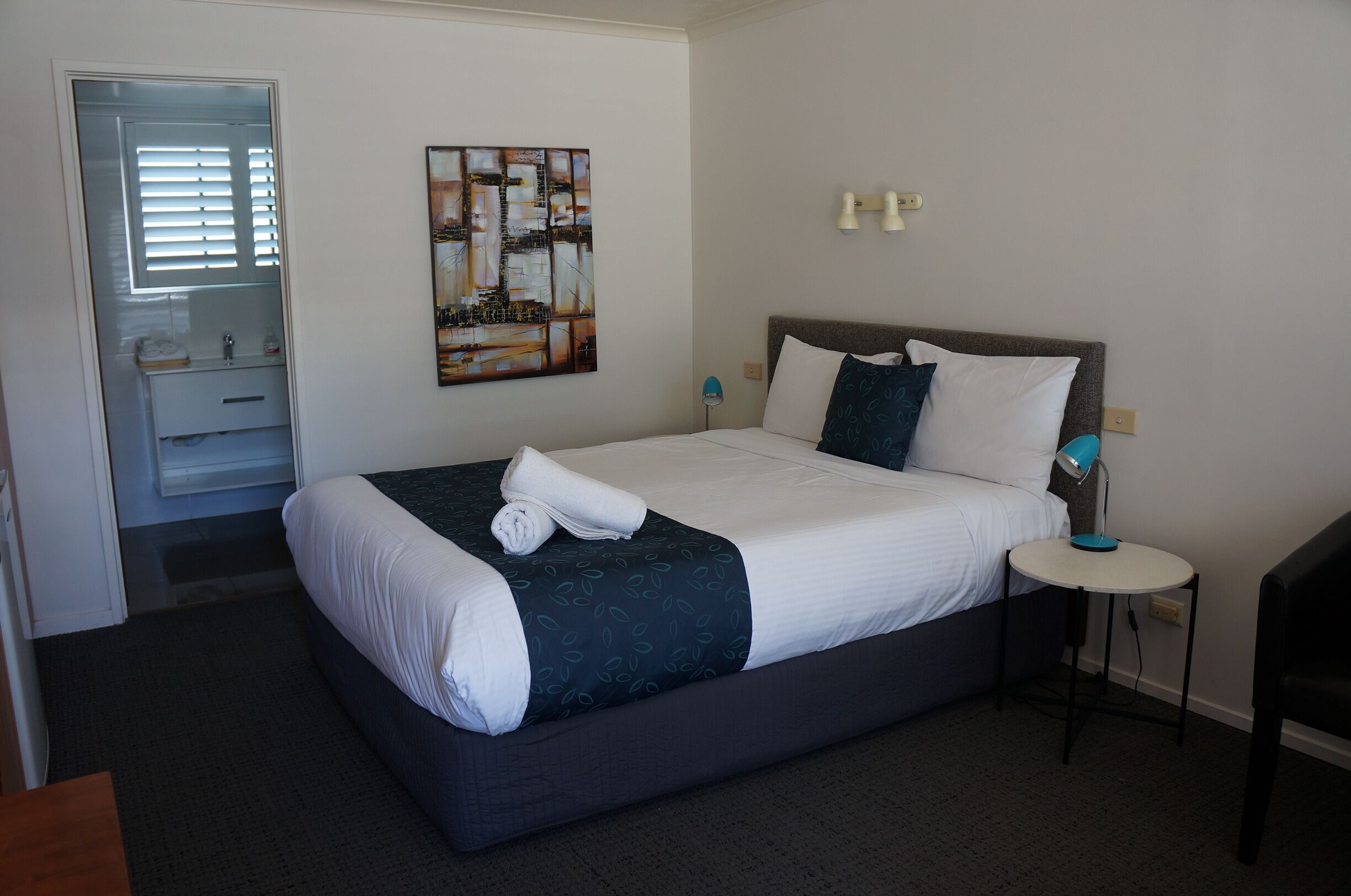 standard twin room | desk, laptop workspace, blackout curtains, iron/ironing board