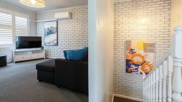 Junior Apartment | Living area