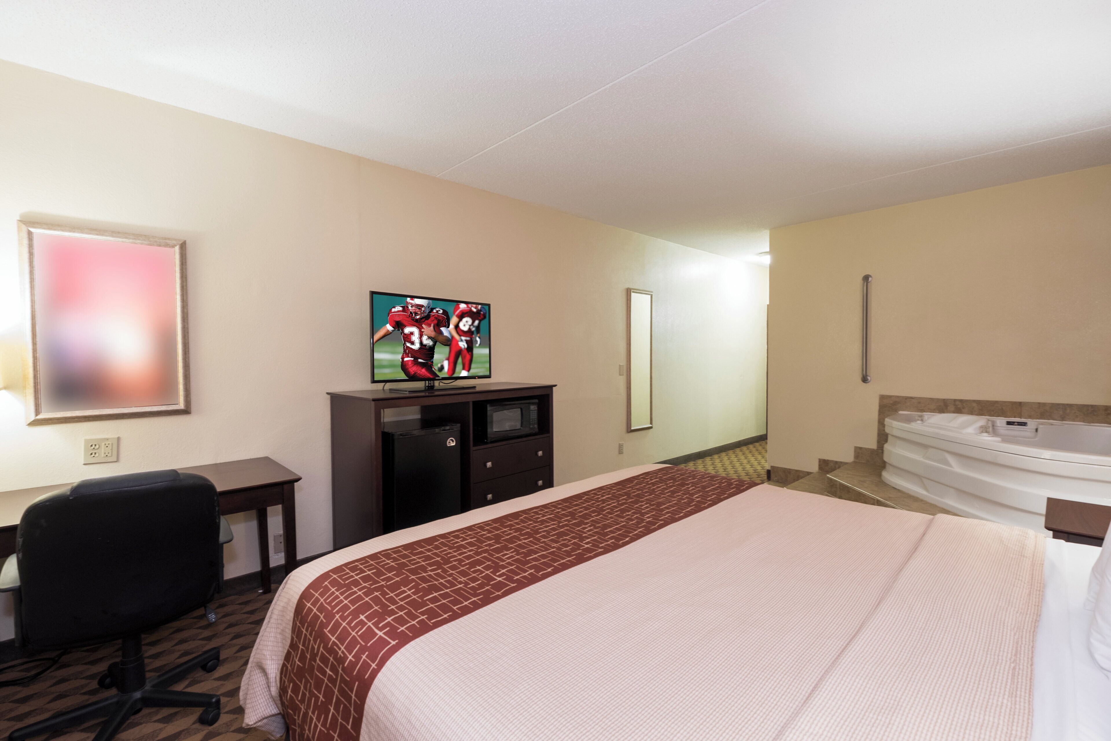 Desk, iron/ironing board, WiFi (free), bed sheets