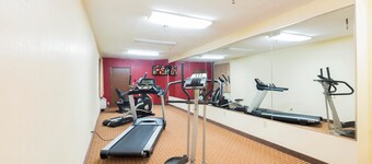 Red Roof Inn & Suites Cincinnati North - Mason