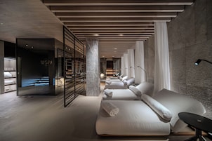 Couples treatment rooms, massages