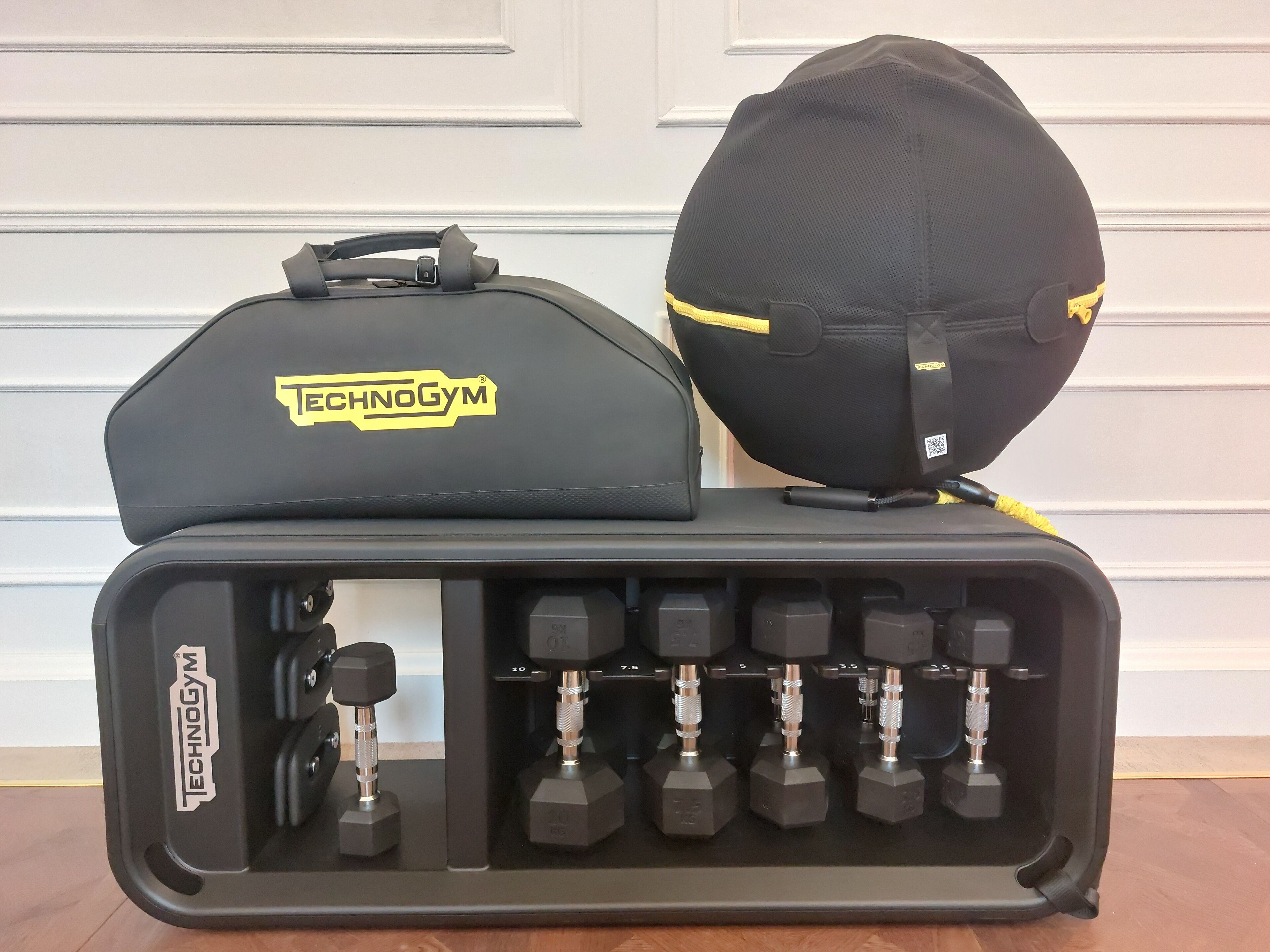 wellness suite | 1 bedroom, hypo-allergenic bedding, minibar, in-room safe