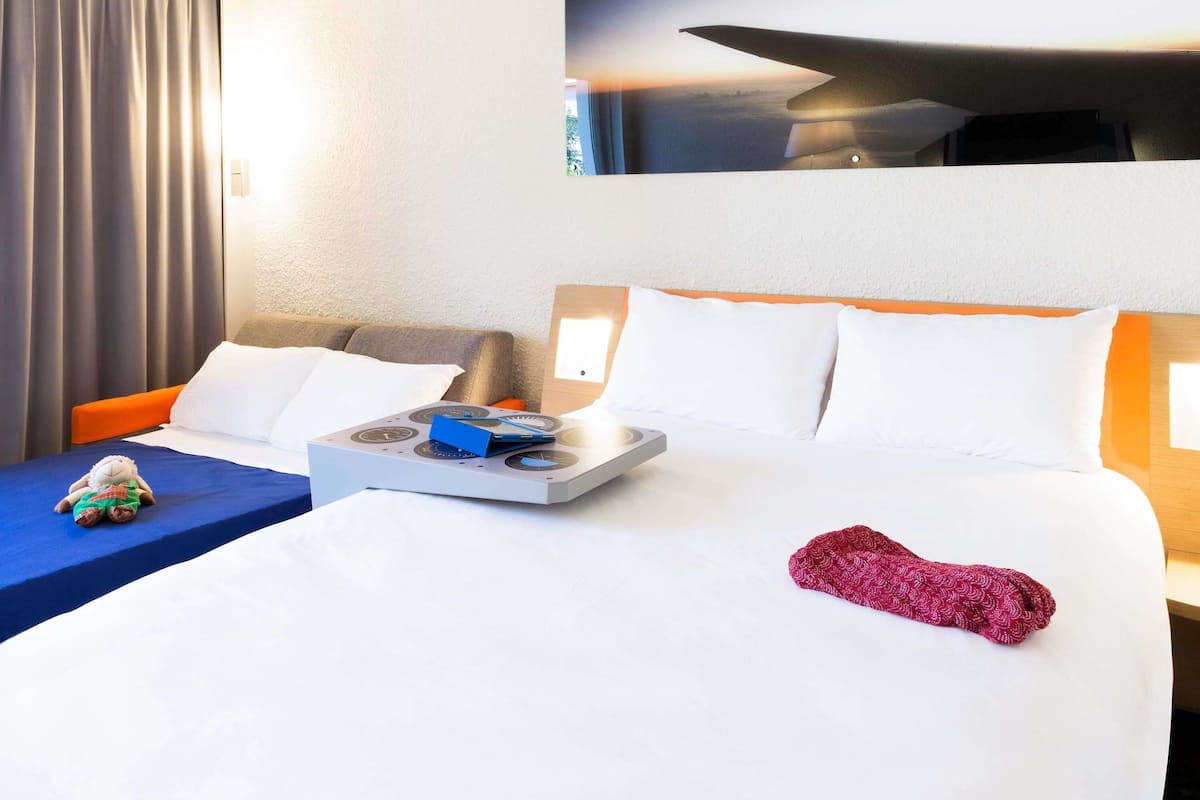 Premium bedding, pillowtop beds, desk, laptop workspace