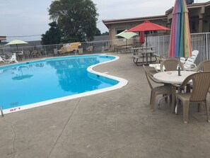 Aire de pique-nique/barbecue