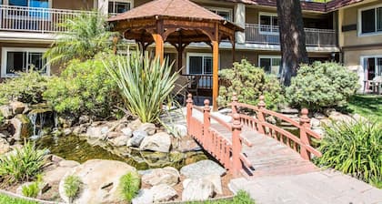 Quality Inn & Suites Thousand Oaks - US101