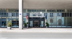 Exterior - Radisson Blu Hotel & Conference Centre, Salzburg (Salzburg)