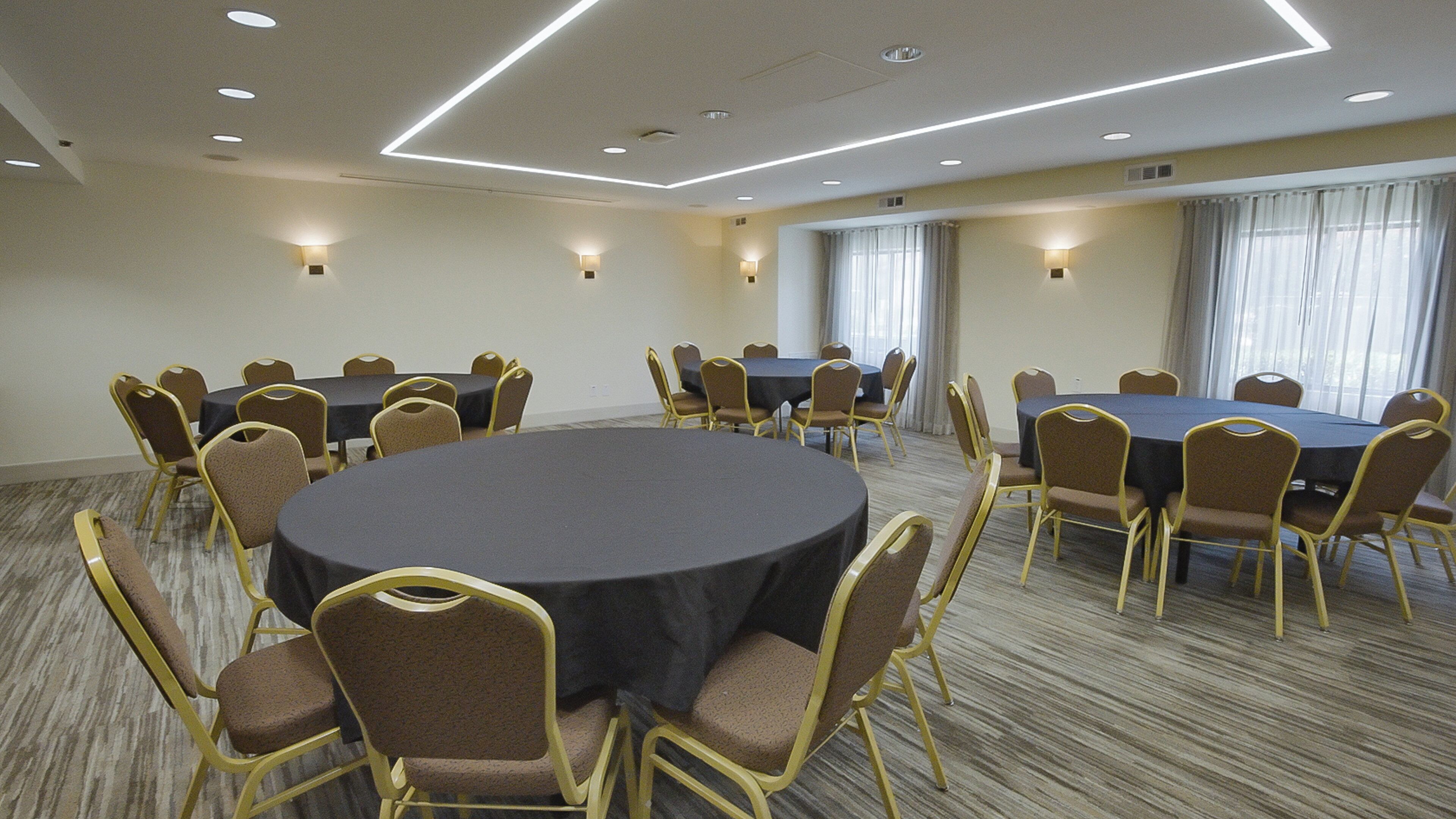 Foto - Holiday Inn Irving Las Colinas by IHG