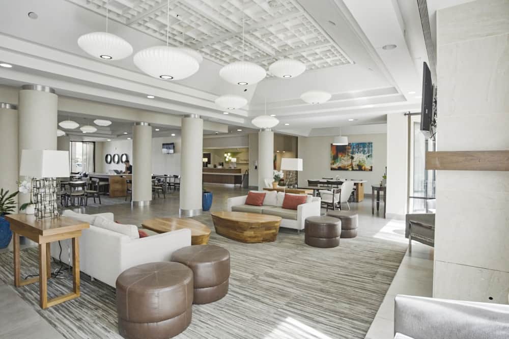 Holiday Inn Irving Las Colinas by IHG