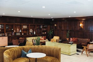 Lounge - The Boulder Broker (Boulder)
