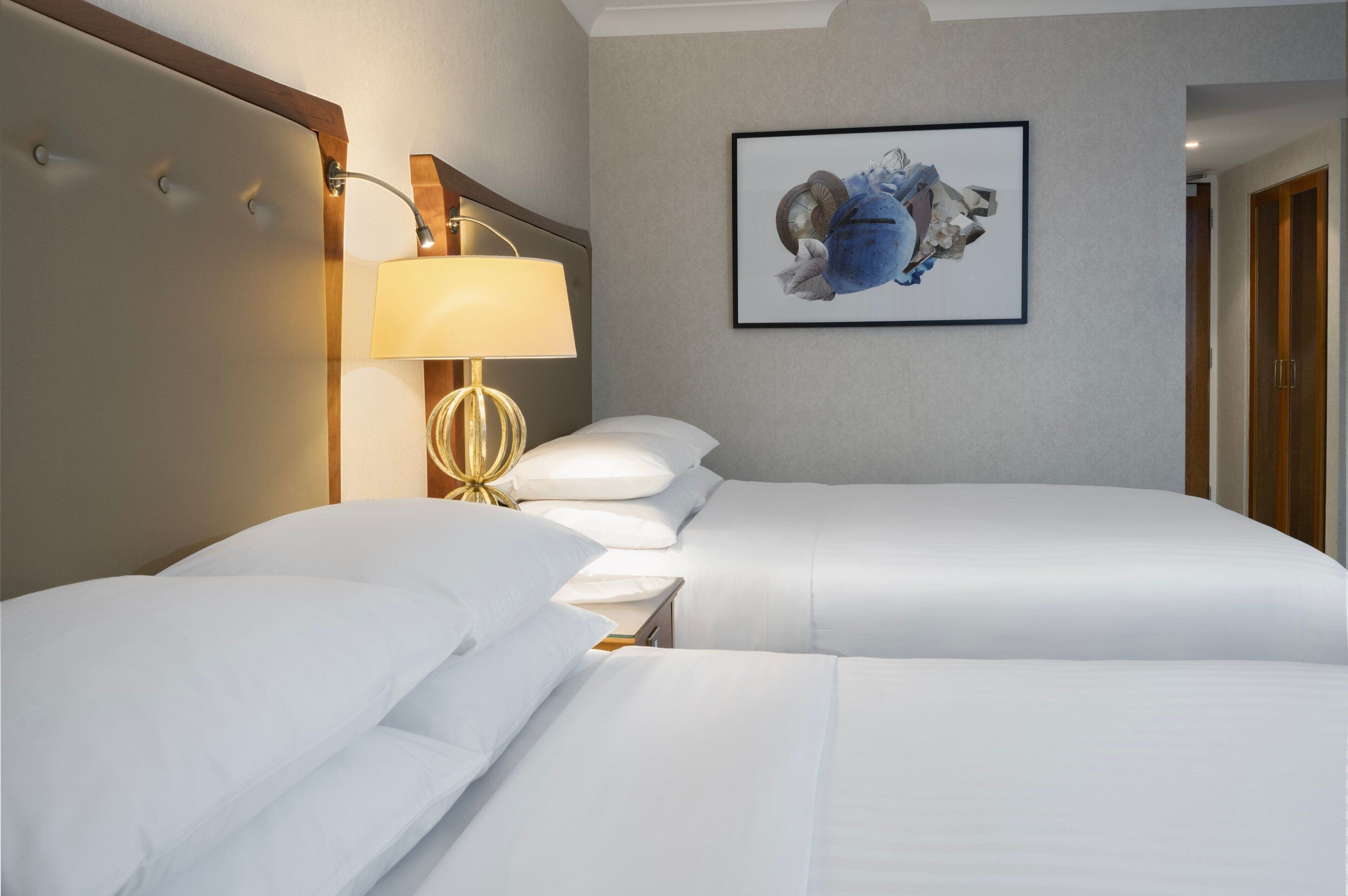 deluxe room, 2 double beds, non smoking | 1 bedroom, premium bedding, in-room safe, desk