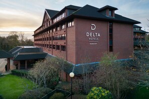 View from property - Delta Hotels by Marriott Swindon (Swindon)