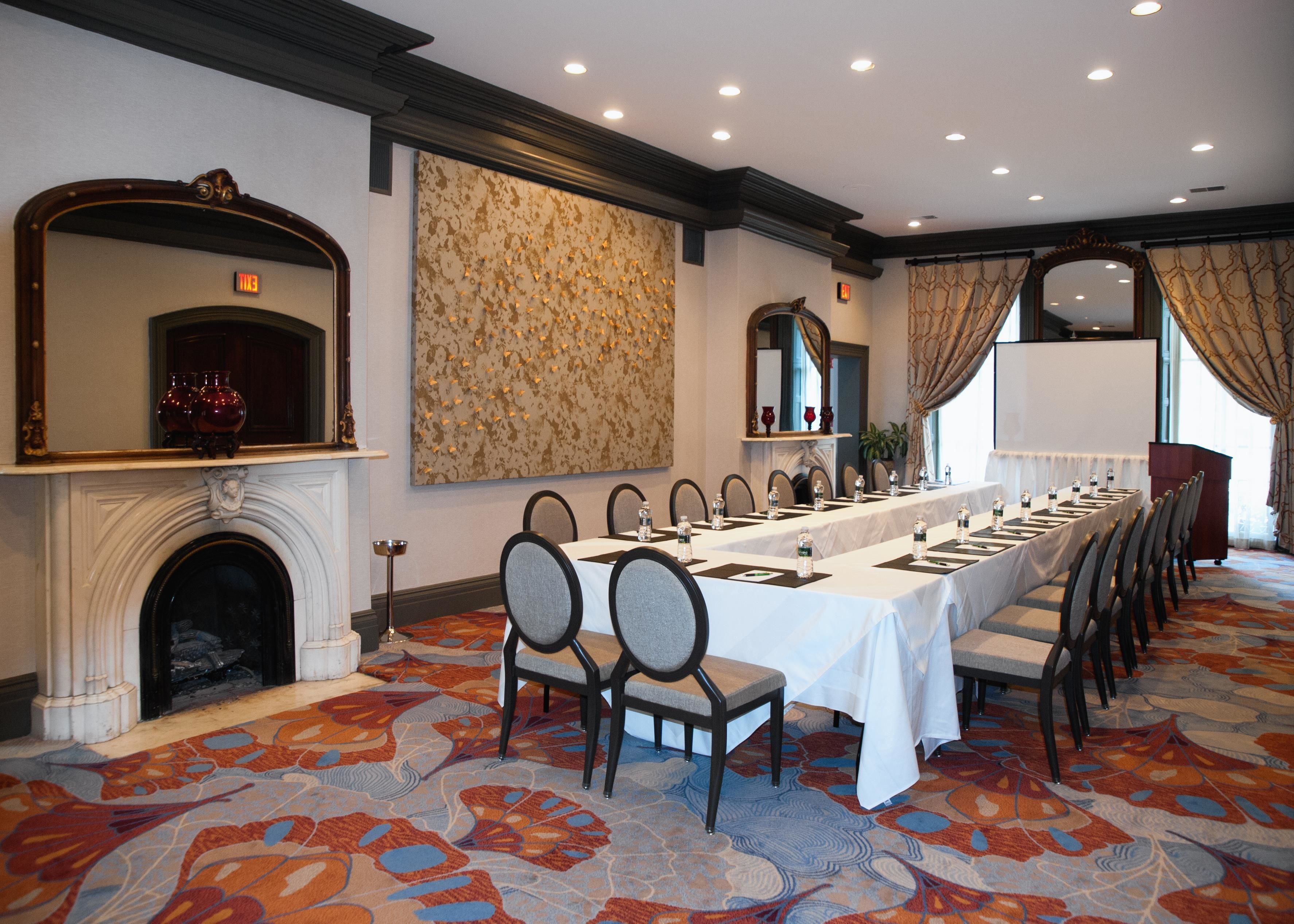Photo - Morrison Clark Historic Inn