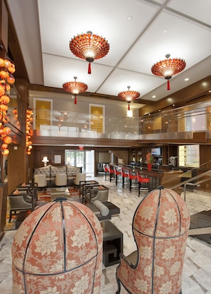 Lobby sitting area - Morrison Clark Historic Inn (Washington)