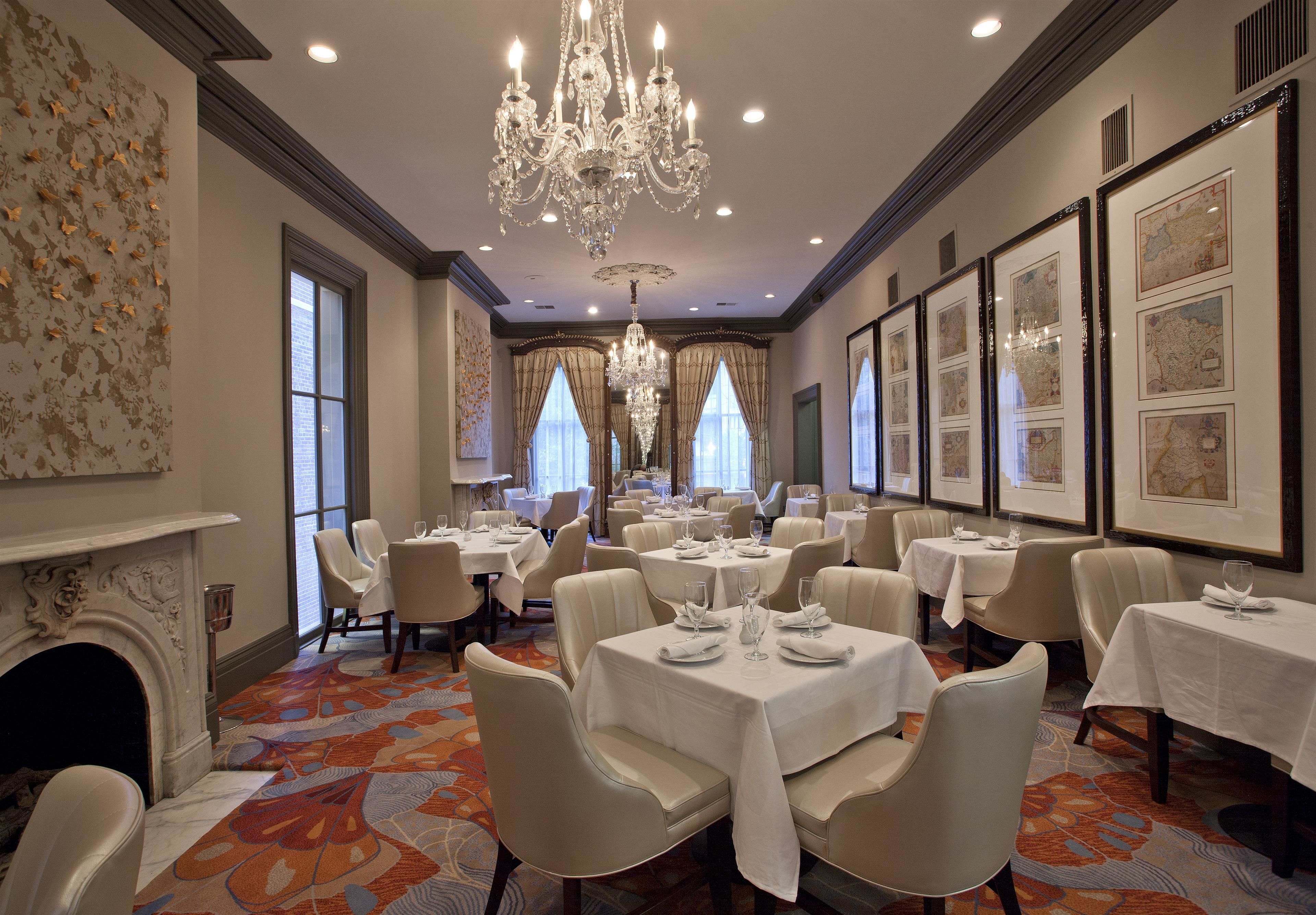 breakfast, lunch, dinner served; american cuisine