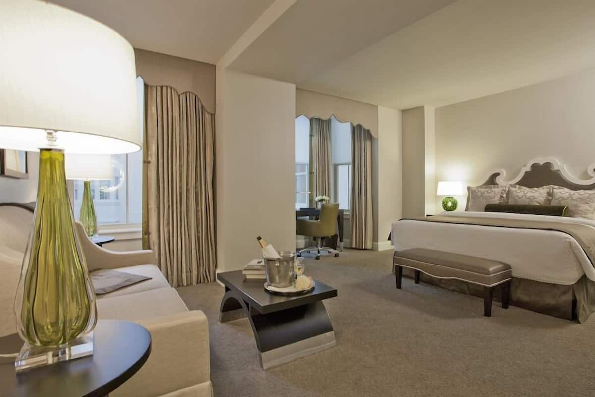 Premium bedding, in-room safe, desk, free WiFi