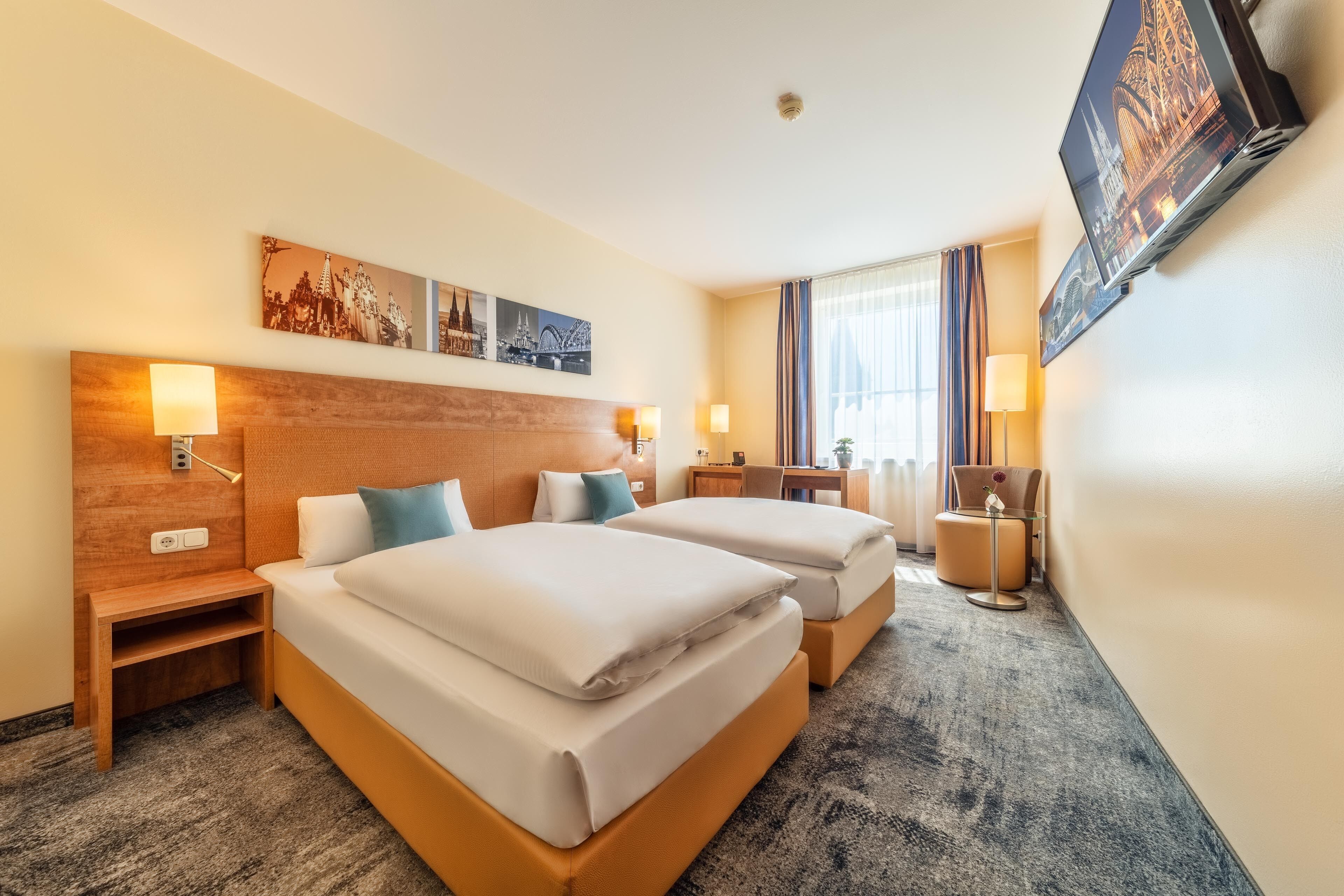 comfort twin room | 1 bedroom, hypo-allergenic bedding, minibar, in-room safe