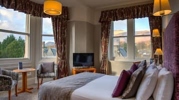 Deluxe Double Room | Laptop workspace, iron/ironing board, free WiFi, bed sheets
