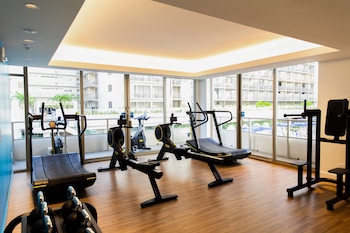 Fitness center at OUTRIGGER Reef Waikiki Beach Resort
