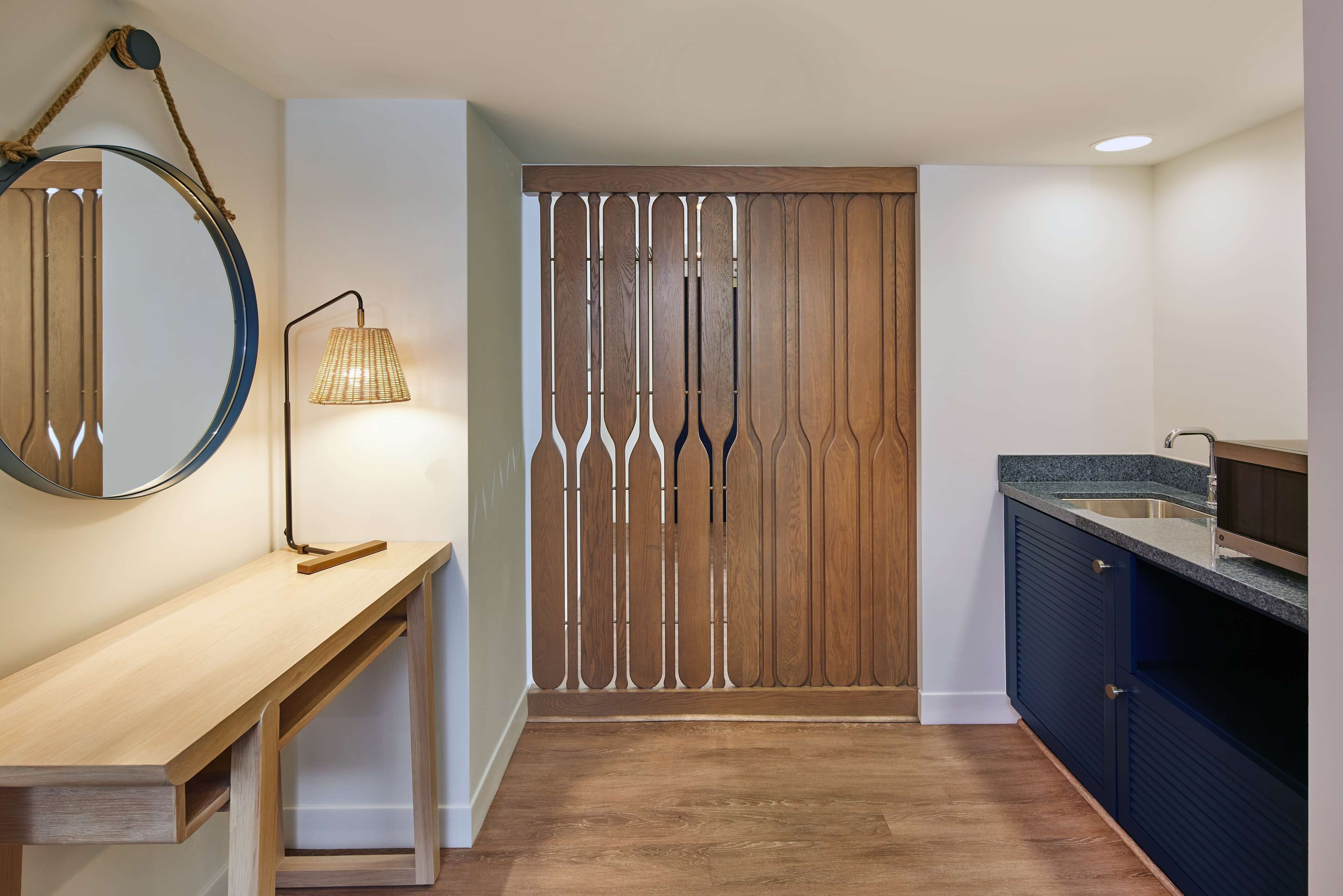 grand suite (navigator) | private kitchen | fridge, coffee/tea maker, eco-friendly cleaning products