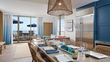 Penthouse, 2 Bedrooms (Coral Reef Penthouse) | Premium bedding, in-room safe, desk, blackout drapes