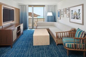 Premium bedding, in-room safe, desk, blackout drapes - OUTRIGGER Reef Waikiki Beach Resort (Honolulu)