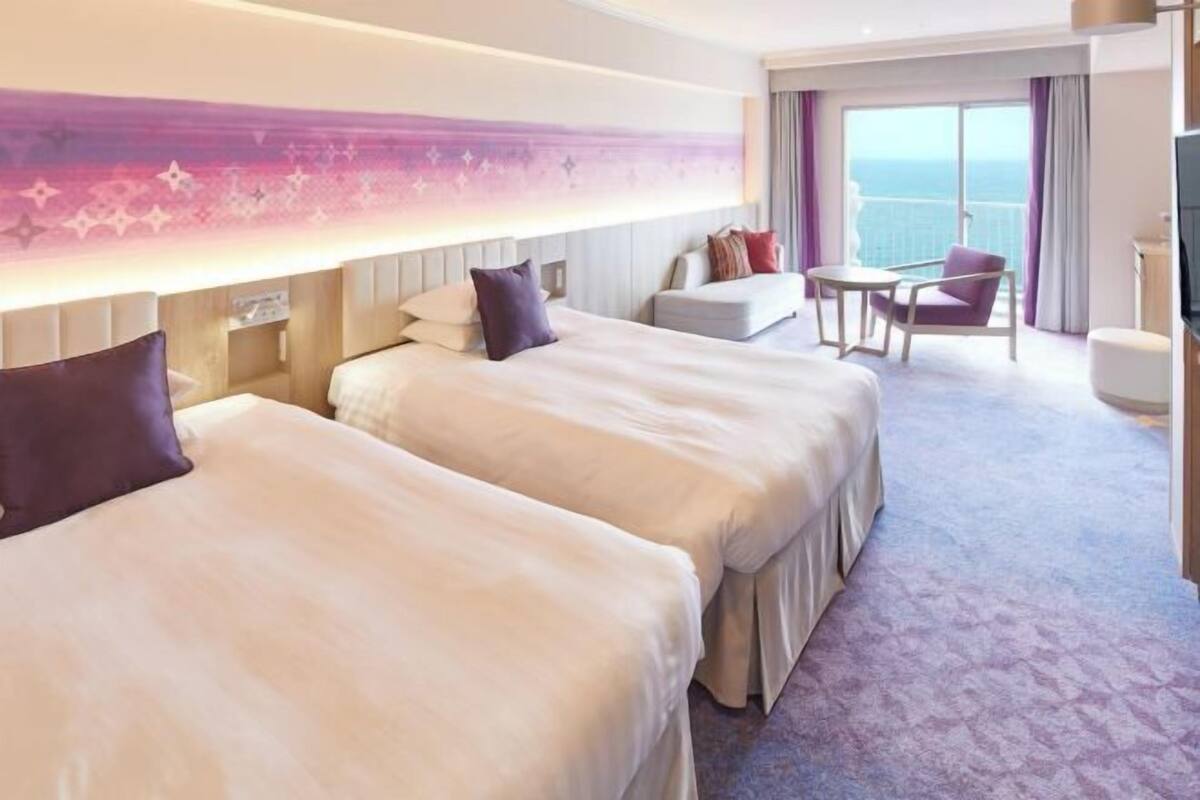 Allergikerbettwaren, Betten mit Memory-Foam-Matratzen, Zimmersafe