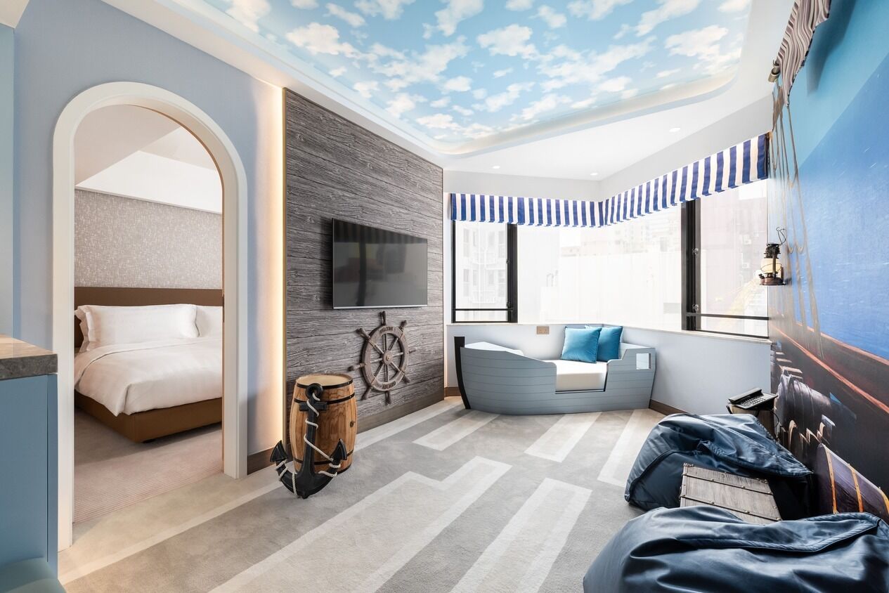 Newly Renovated Pirate Theme Suite with Queen Bed | Minibar, in-room safe, desk, iron/ironing board