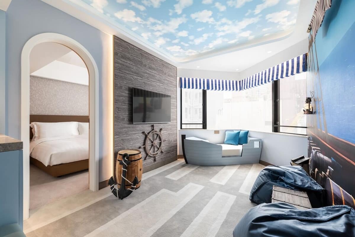 Newly Renovated Pirate Theme Suite with Queen Bed | Minibar, in-room safe, desk, iron/ironing board