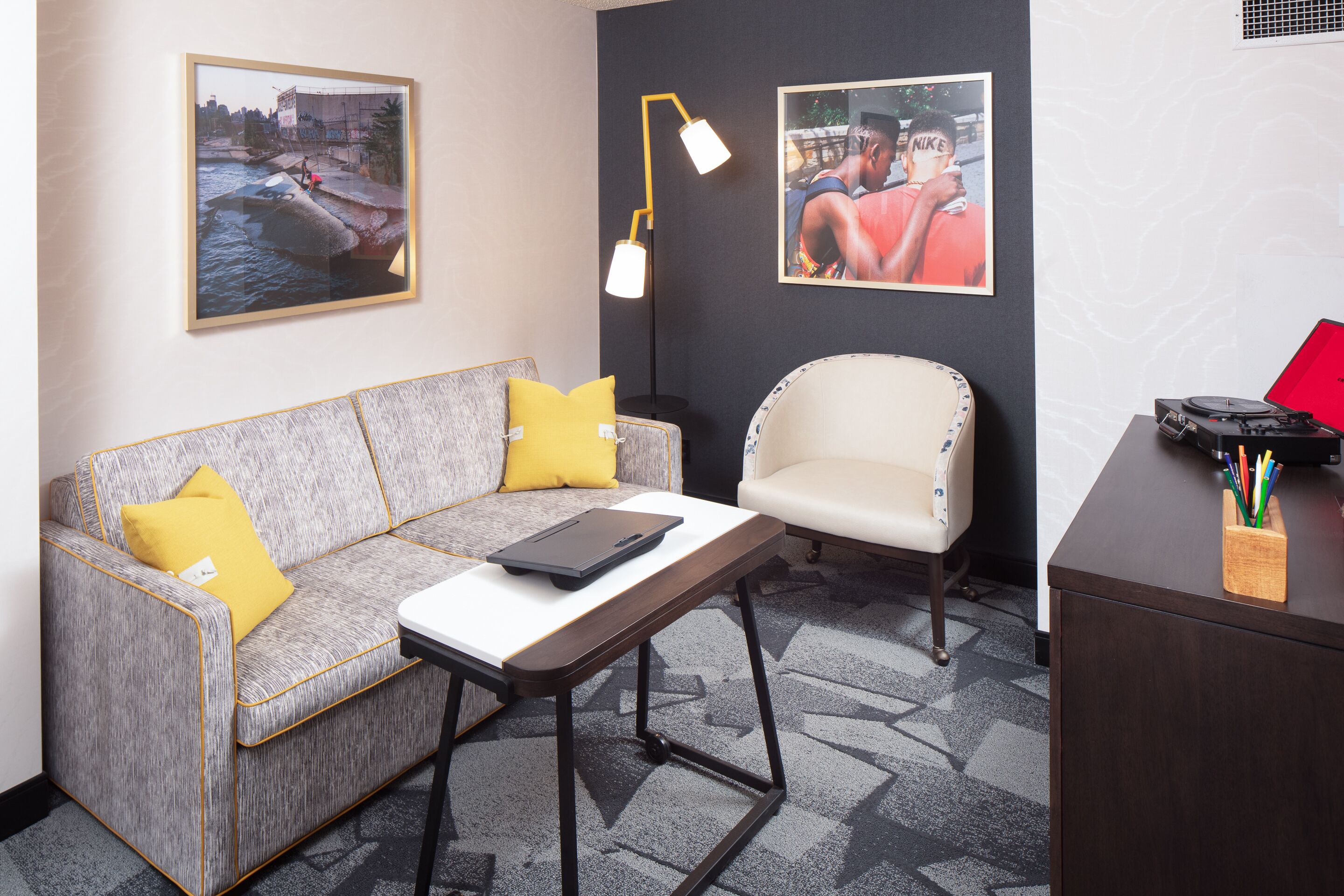 37-inch lcd tv with cable channels, tv, ipod dock