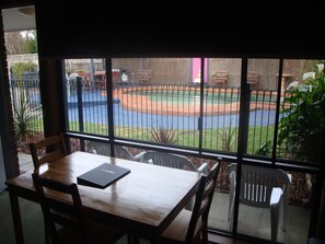 Queen Family Room | Living area | LCD TV, DVD player - Surf City Motel (Torquay)