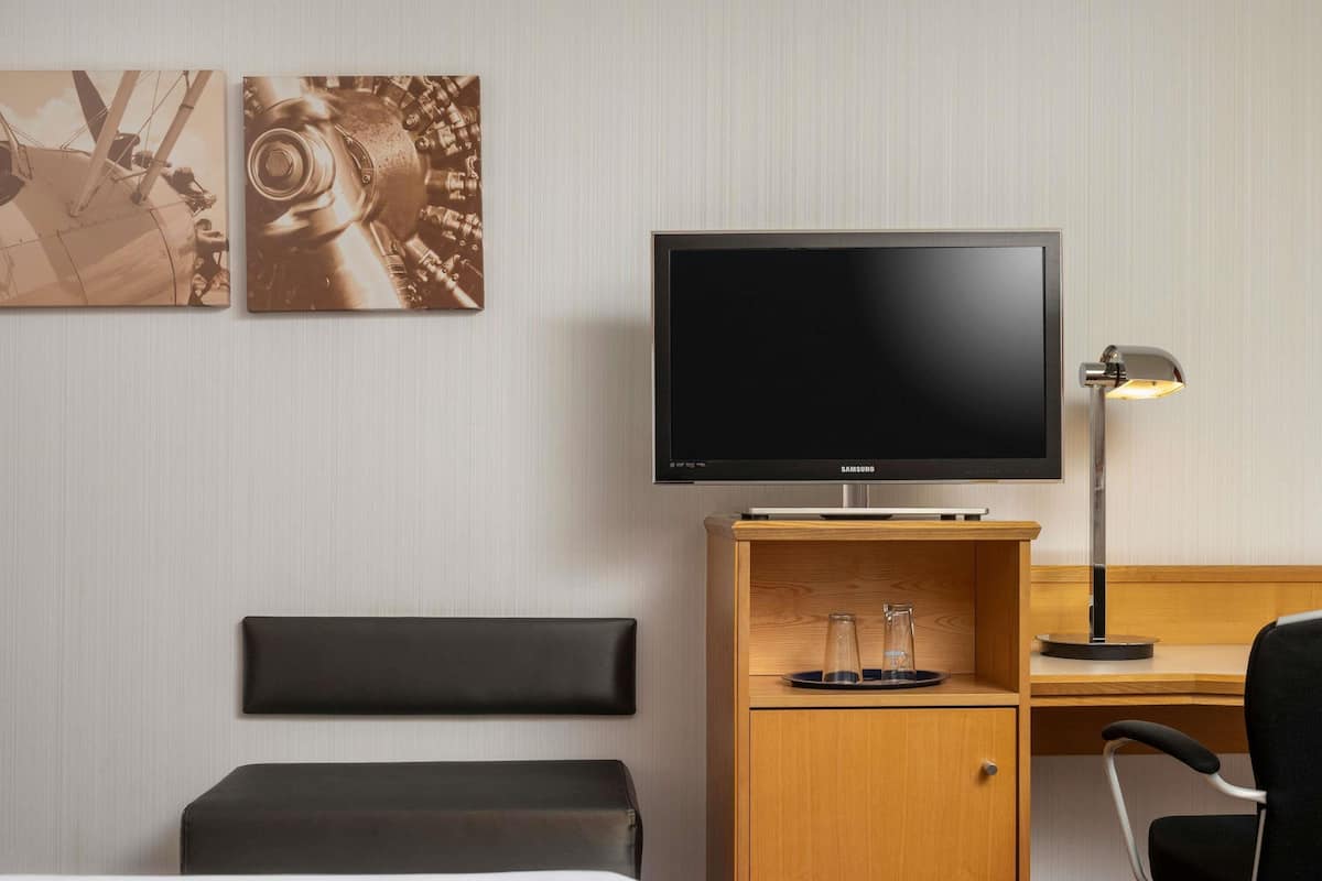 Ropa de cama hipoalergénica y minibar