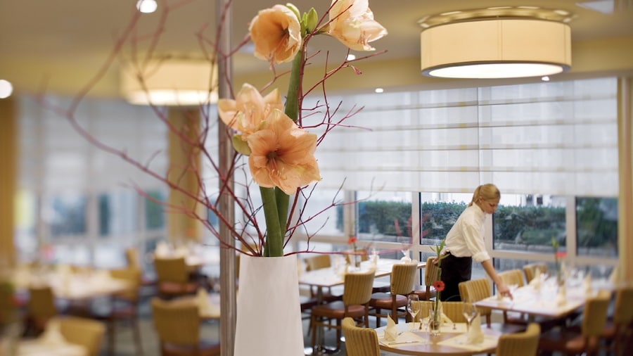 Mövenpick Hotel Nuernberg Airport