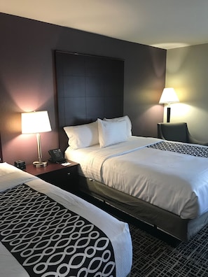 Classic Room | In-room safe, desk, iron/ironing board, free WiFi