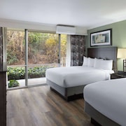 Travelodge by Wyndham Monterey Bay