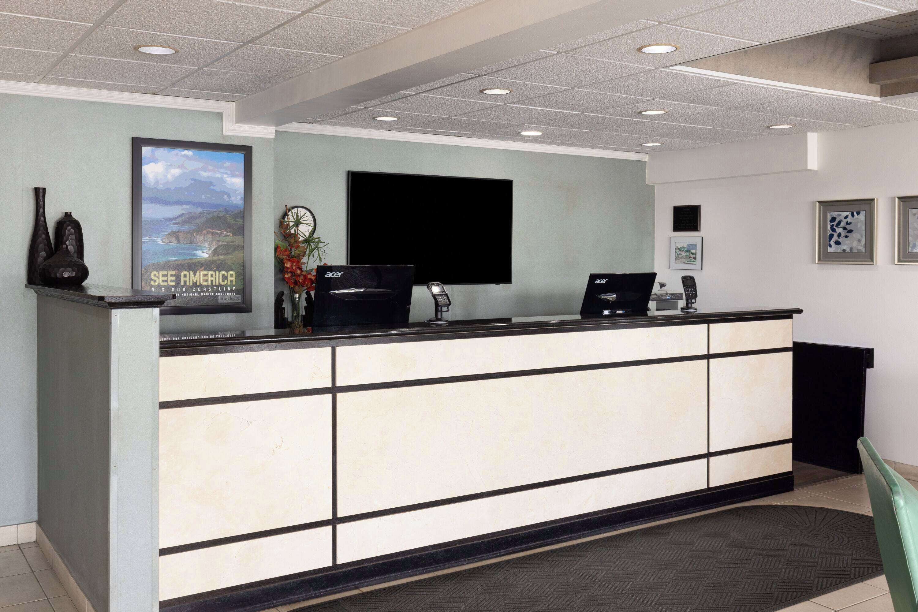 Foto - Travelodge by Wyndham Monterey Bay