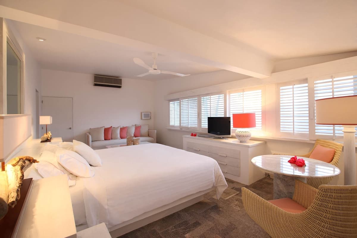 Brisas Beach Club with pool | 迷你吧、房內夾萬、熨斗/熨衫板、免費 Wi-Fi