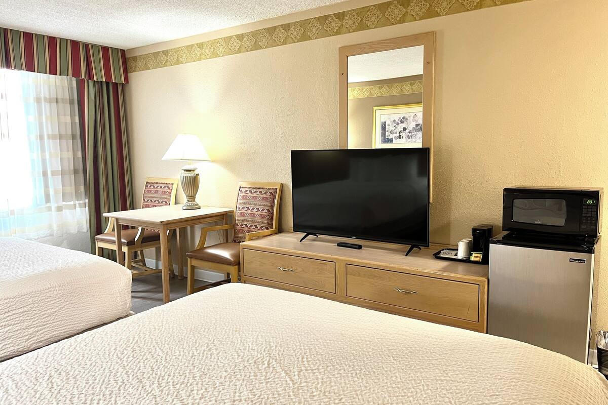 standard room, 2 queen beds, non smoking | desk, blackout curtains, iron/ironing board, free wifi