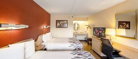 객실 내 금고, 책상, 노트북 작업 공간, 암막 커튼