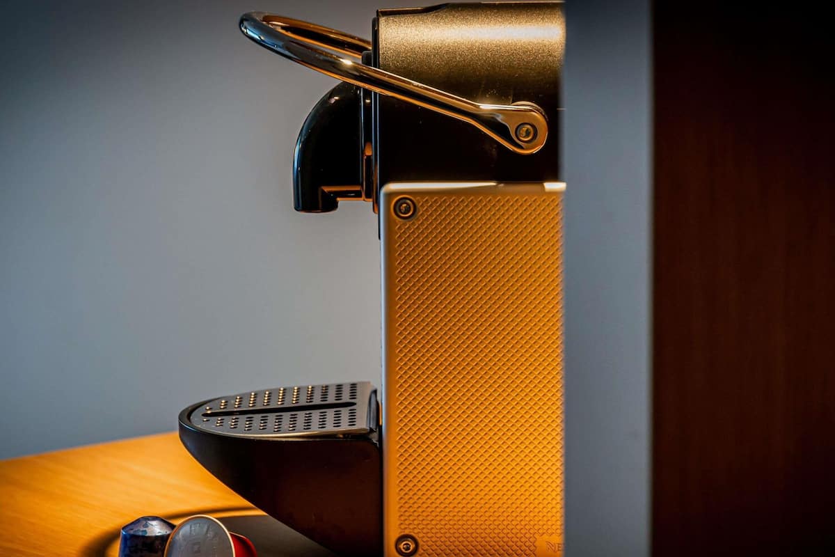 Surmatelas, coffres-forts dans les chambres, rideaux occultants