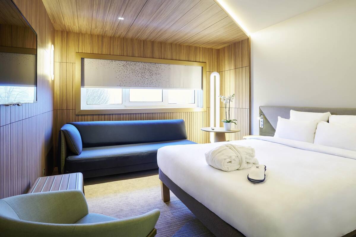 Pillowtop beds, in-room safe, blackout drapes, soundproofing