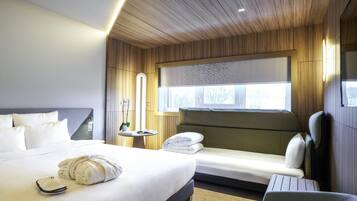 Family Room, 1 Double Bed with Sofa bed (Executive) | Pillowtop beds, in-room safe, blackout drapes, soundproofing