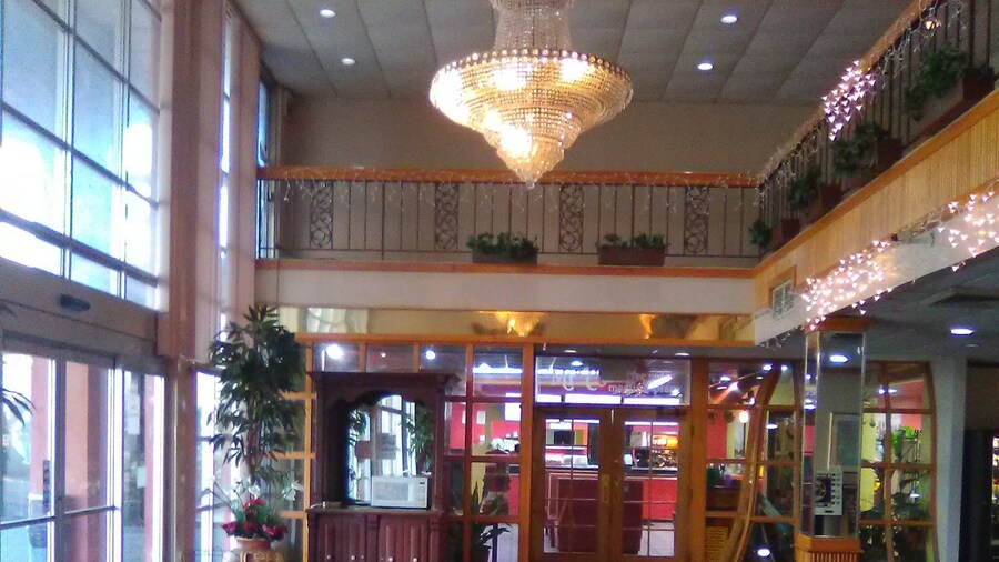 Regency Inn & Suites