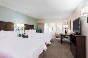 1 bedroom, desk, laptop workspace, blackout drapes