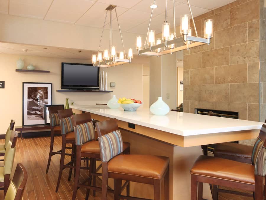 Frokostbuffé er inkludert hver dag