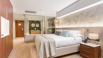 Chambre Supérieure, piscine privée | Literie hypoallergénique, couette en duvet d'oie, minibar