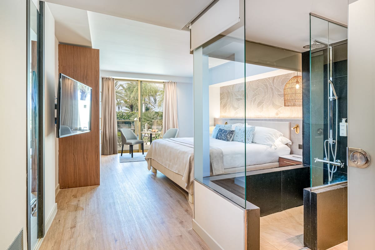 superior room, pool access, ground floor | 1 bedroom, hypo-allergenic bedding, down duvets, minibar